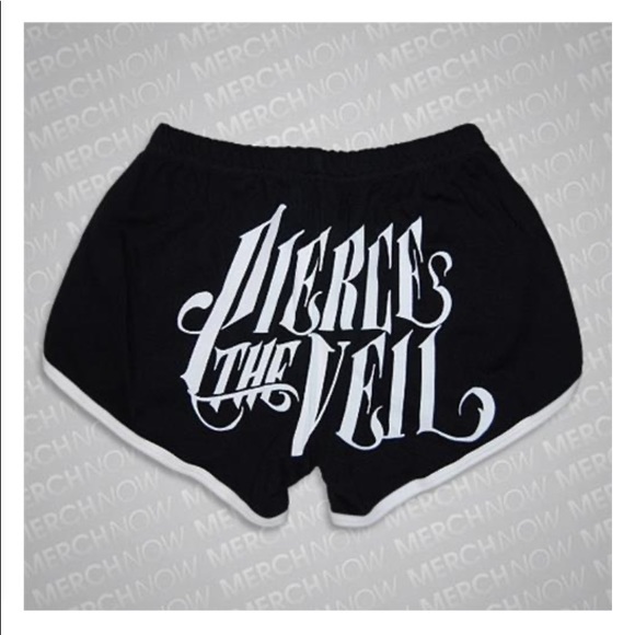 emo booty shorts